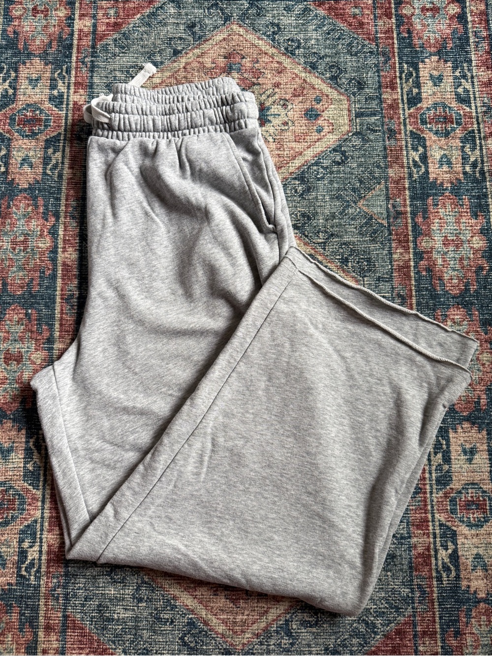 Old Navy Light Gray Women's Flare Sweatpants